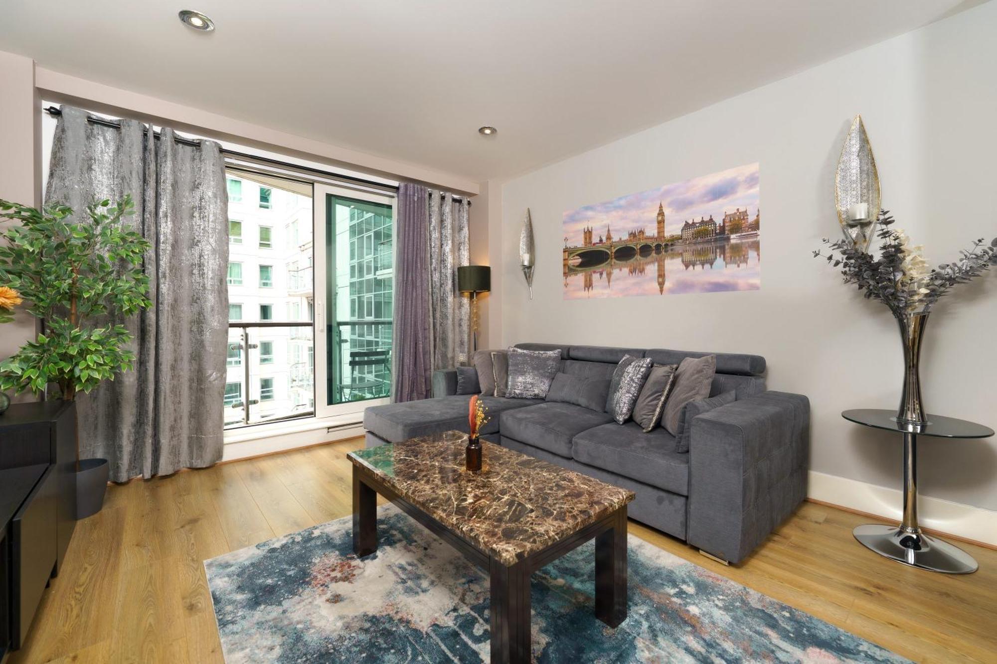 Appartement St George Wharf à Londres Extérieur photo